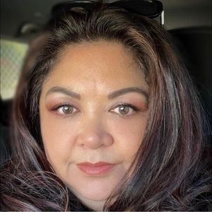 Meet your Posher, Regina